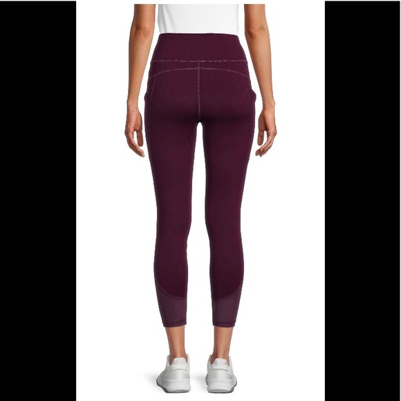 Sports women’s Leggings
Size : L - Picture 4 of 6